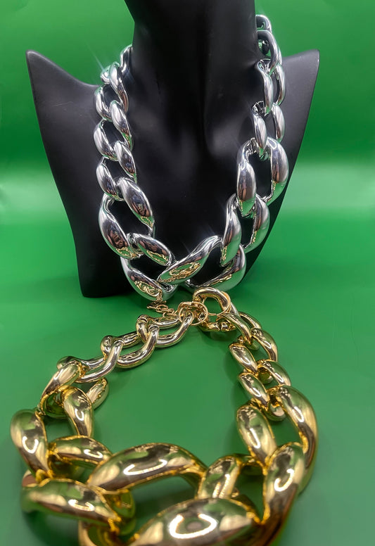 NEW ARRIVAL CHAIN ME BABY !!!!!