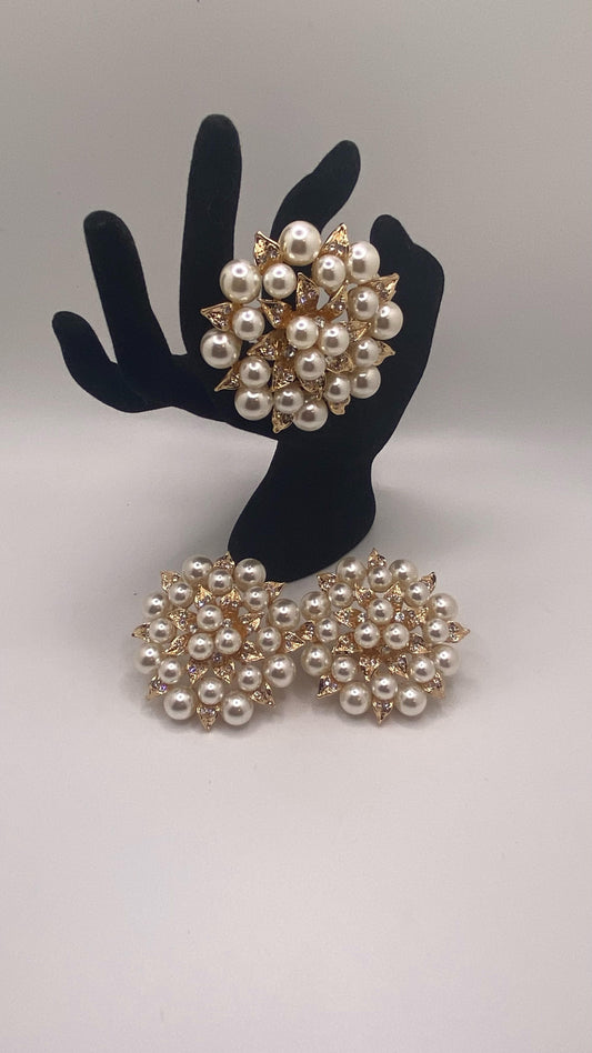 Large Gold Pearl Ring