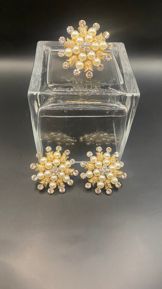 NEW ARRIVAL !!!! DIAMONDS AND PEARLS